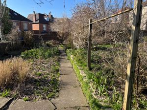 Photo 6- click for photo gallery